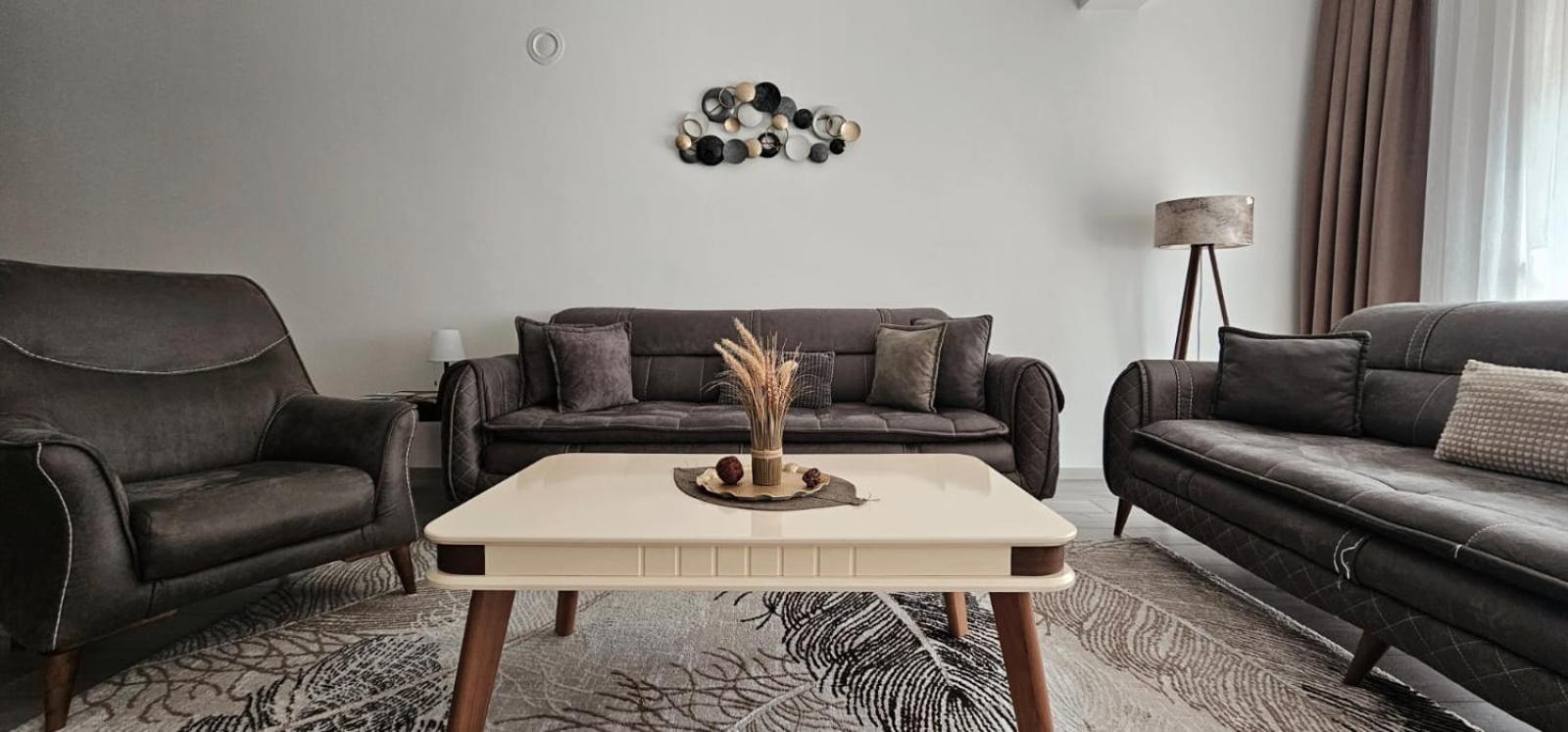 Value Living Apartment Ferizaj Exterior foto